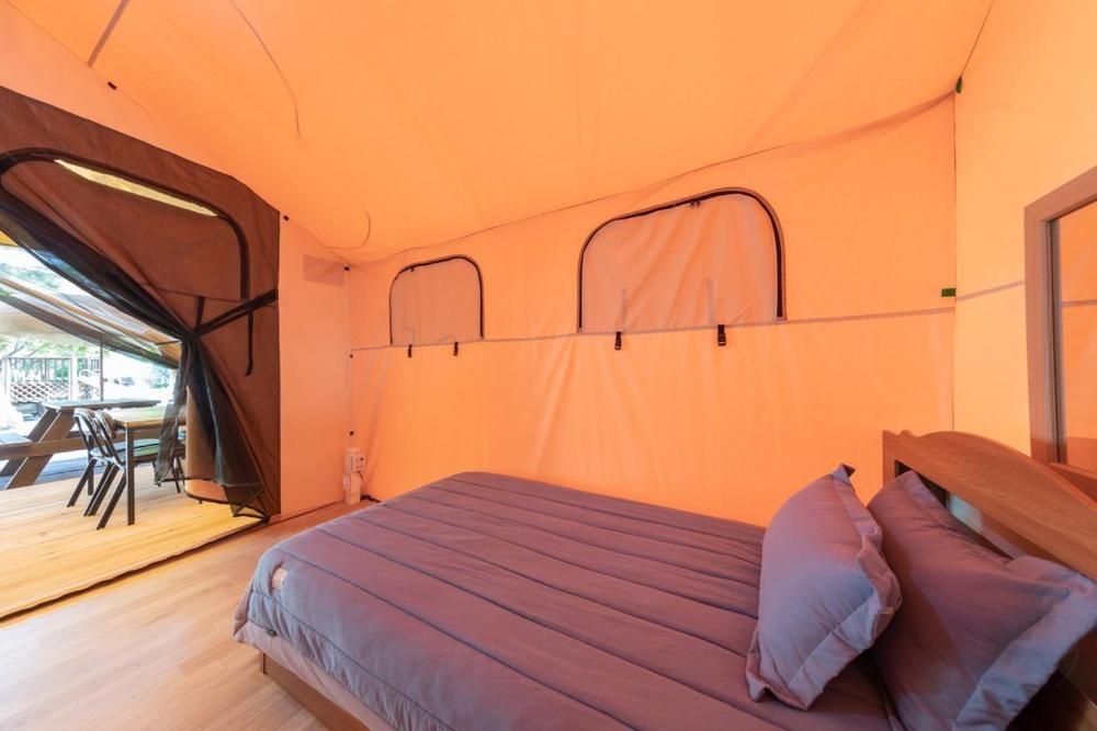 Inje Naerincheon Glamping Hotel Szoba fotó